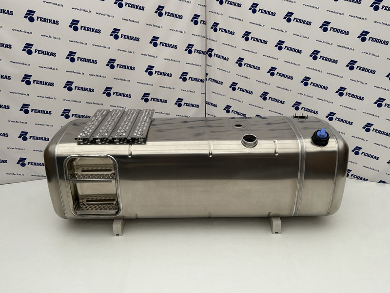 Mercedes-Benz Fuel tank 790L + 120L AdBlue - Kraftstofftank für LKW: das Bild 1 Mercedes-Benz Fuel tank 790L + 120L AdBlue - Kraftstofftank für LKW: das Bild 1
