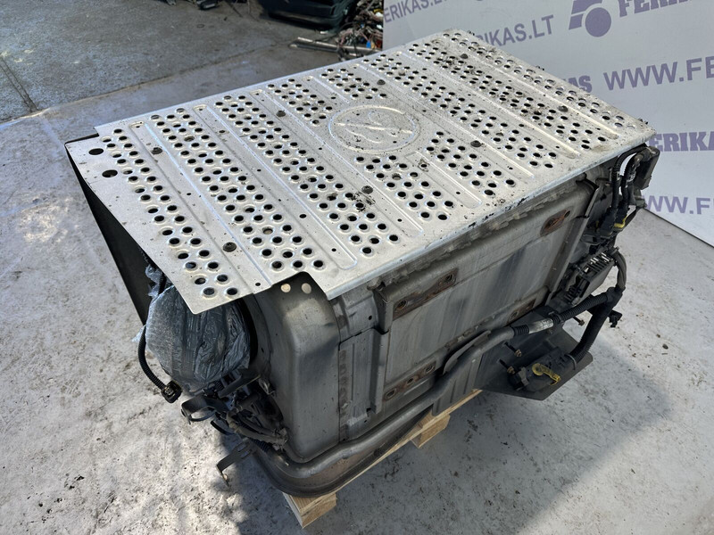 Mercedes-Benz - Fahrzeugkatalysator für LKW: das Bild 3 Mercedes-Benz - Fahrzeugkatalysator für LKW: das Bild 3