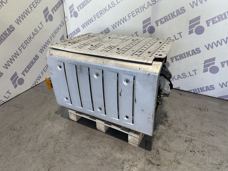 Mercedes-Benz - Fahrzeugkatalysator für LKW: das Bild 1 Mercedes-Benz - Fahrzeugkatalysator für LKW: das Bild 1