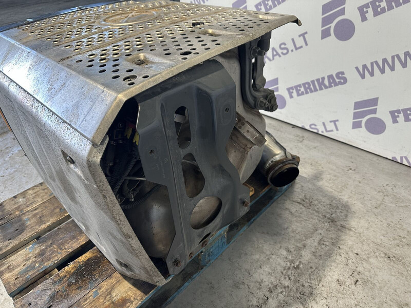 Mercedes-Benz MP5 EURO 6 - Fahrzeugkatalysator für LKW: das Bild 3 Mercedes-Benz MP5 EURO 6 - Fahrzeugkatalysator für LKW: das Bild 3