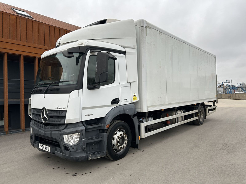 Mercedes-Benz Mercedes Benz Antos MP4 EURO 6 breaking for parts - Motor für LKW: das Bild 2 Mercedes-Benz Mercedes Benz Antos MP4 EURO 6 breaking for parts - Motor für LKW: das Bild 2