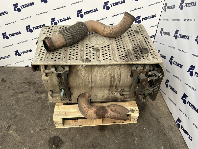 Mercedes-Benz exhaust catalyst - Fahrzeugkatalysator für LKW: das Bild 5 Mercedes-Benz exhaust catalyst - Fahrzeugkatalysator für LKW: das Bild 5