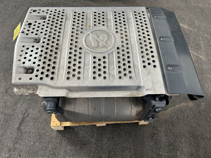 Mercedes-Benz exhaust catalyst - Fahrzeugkatalysator für LKW: das Bild 5 Mercedes-Benz exhaust catalyst - Fahrzeugkatalysator für LKW: das Bild 5