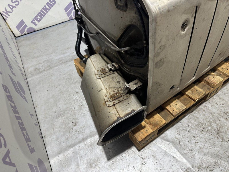 Mercedes-Benz exhaust catalyst - Fahrzeugkatalysator für LKW: das Bild 5 Mercedes-Benz exhaust catalyst - Fahrzeugkatalysator für LKW: das Bild 5
