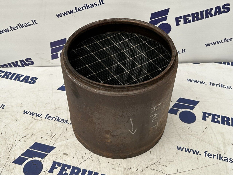 Mercedes-Benz exhaust catalyst filter - Fahrzeugkatalysator für LKW: das Bild 1 Mercedes-Benz exhaust catalyst filter - Fahrzeugkatalysator für LKW: das Bild 1