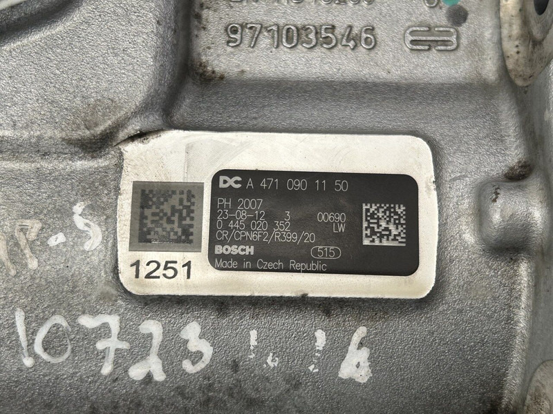 Mercedes-Benz fuel pump - Kraftstoffpumpe für LKW: das Bild 3 Mercedes-Benz fuel pump - Kraftstoffpumpe für LKW: das Bild 3