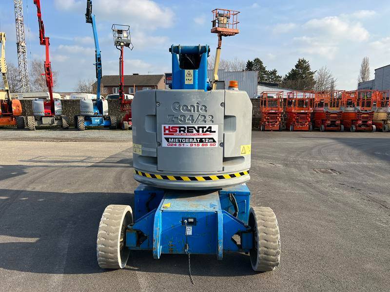 Genie Z34/22N elektro 12m (1438) - Gelenkarmbühne: das Bild 4 Genie Z34/22N elektro 12m (1438) - Gelenkarmbühne: das Bild 4