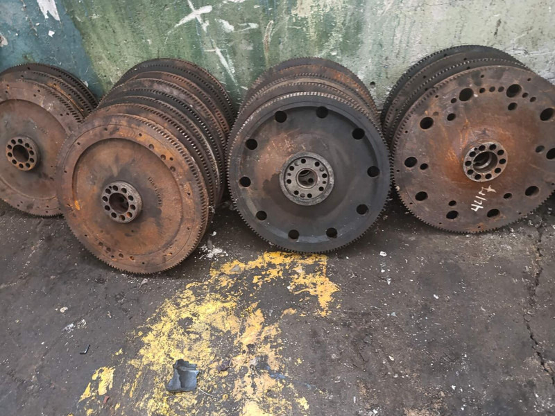 MAN Cummens d2876 / D12C/ D12A/ OM457. OM447. - Kurbelwelle: das Bild 3 MAN Cummens d2876 / D12C/ D12A/ OM457. OM447. - Kurbelwelle: das Bild 3