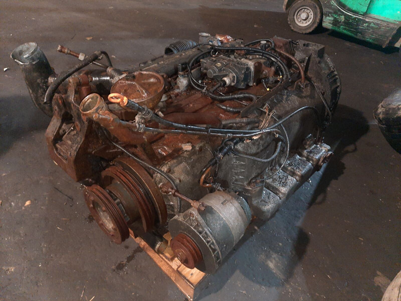 Mercedes-Benz OM447 - Motor: das Bild 1 Mercedes-Benz OM447 - Motor: das Bild 1