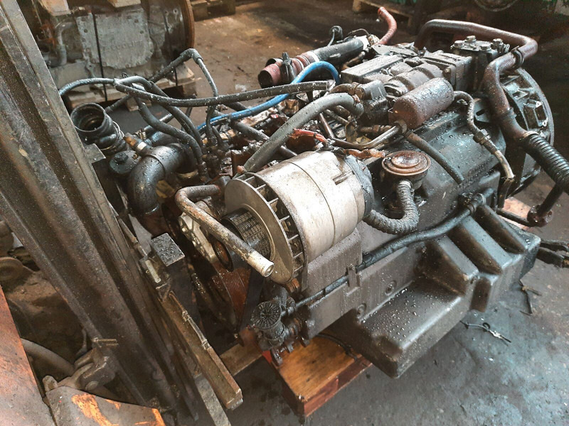 Mercedes-Benz Om 906 - Motor: das Bild 1 Mercedes-Benz Om 906 - Motor: das Bild 1