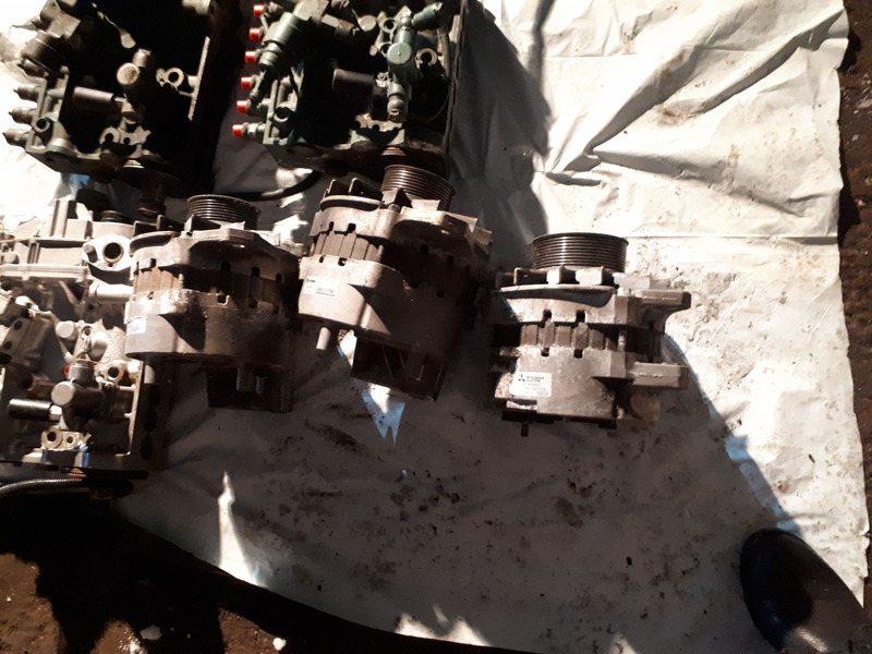 Elektrische Ausrüstung Scania Вольво: das Bild 13
