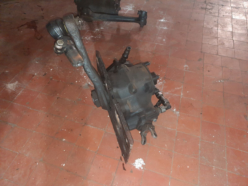 Volvo Scania Irizar. MAN. - Lenkgetriebe: das Bild 4 Volvo Scania Irizar. MAN. - Lenkgetriebe: das Bild 4