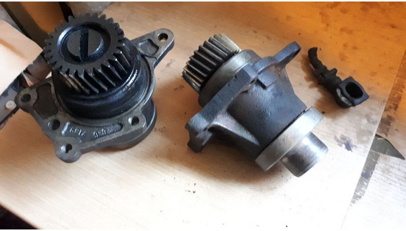 Volvo привода шкивов ремней и топливного насоса - Kurbelwelle: das Bild 3 Volvo привода шкивов ремней и топливного насоса - Kurbelwelle: das Bild 3