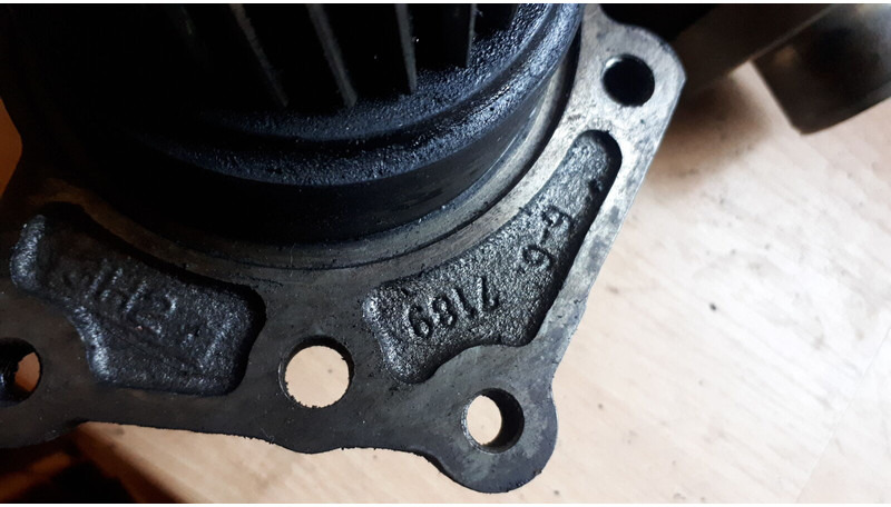 Volvo привода шкивов ремней и топливного насоса - Kurbelwelle: das Bild 5 Volvo привода шкивов ремней и топливного насоса - Kurbelwelle: das Bild 5