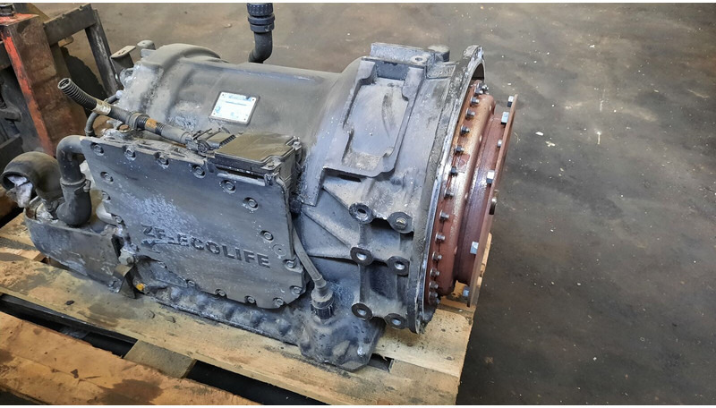 ZF 6AP1400B 4181040055 - Getriebe: das Bild 1 ZF 6AP1400B 4181040055 - Getriebe: das Bild 1