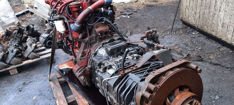 ZF 6S1600 - Getriebe: das Bild 4 ZF 6S1600 - Getriebe: das Bild 4