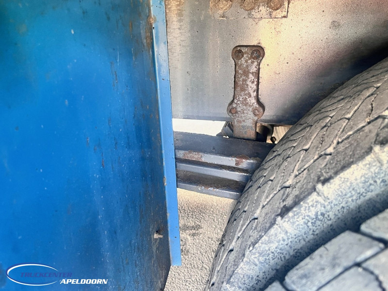 Pritsche LKW, Autokran DAF CF 75.310 Manuel, Steel springs, HMF 1560 K3: das Bild 7