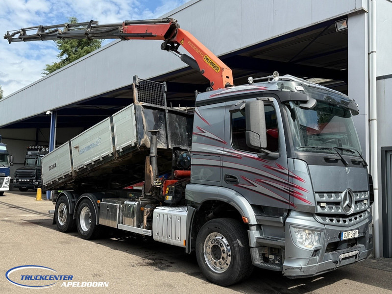Mercedes-Benz Arocs 2635 Palfinger PK 22002, Stuuras, Euro 6 - Kipper, Autokran: das Bild 1 Mercedes-Benz Arocs 2635 Palfinger PK 22002, Stuuras, Euro 6 - Kipper, Autokran: das Bild 1