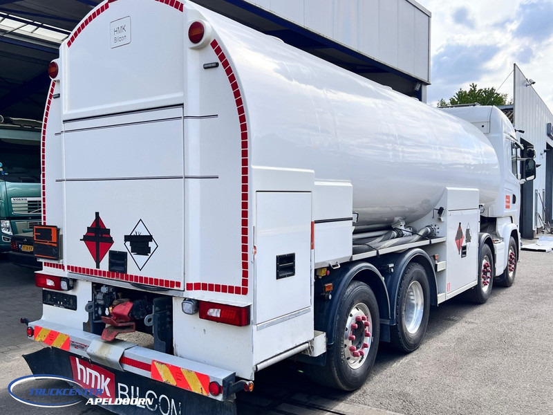 Scania R490 8x2, Retarder, 25000 Liter ADR - Tankwagen: das Bild 2 Scania R490 8x2, Retarder, 25000 Liter ADR - Tankwagen: das Bild 2