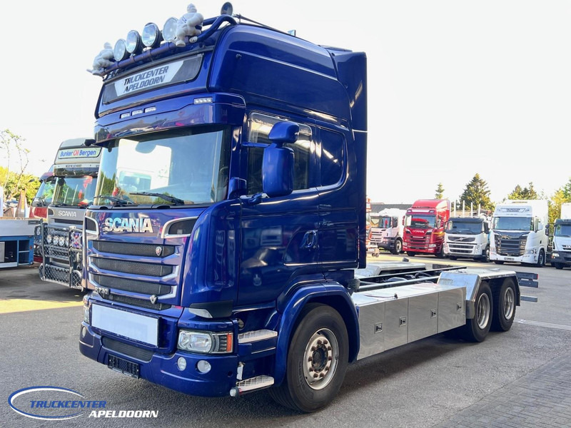 Scania R730 V8 6x4, Retarder, Clutch, PTO - Fahrgestell LKW: das Bild 3 Scania R730 V8 6x4, Retarder, Clutch, PTO - Fahrgestell LKW: das Bild 3