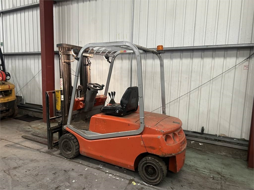 BT CBE20F - Elektrostapler: das Bild 3 BT CBE20F - Elektrostapler: das Bild 3