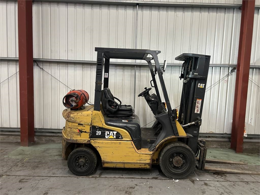 CAT GP25NT - Treibgasstapler: das Bild 5 CAT GP25NT - Treibgasstapler: das Bild 5