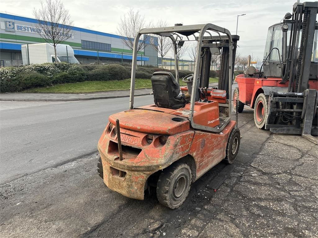 Cesab CBD30 - Dieselstapler: das Bild 4 Cesab CBD30 - Dieselstapler: das Bild 4