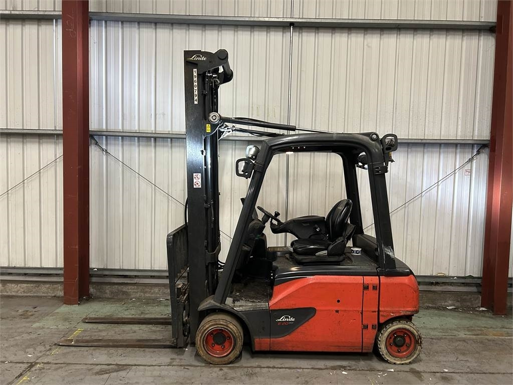 Linde E20PL-02 - Elektrostapler: das Bild 1 Linde E20PL-02 - Elektrostapler: das Bild 1