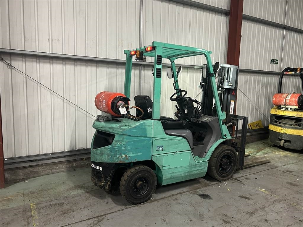 Mitsubishi FG25NT - Treibgasstapler: das Bild 5 Mitsubishi FG25NT - Treibgasstapler: das Bild 5