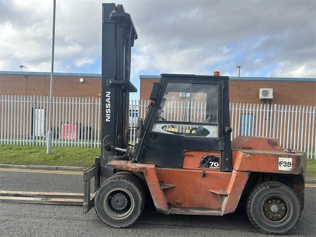 Nissan ZWF05H70U - Dieselstapler: das Bild 1 Nissan ZWF05H70U - Dieselstapler: das Bild 1