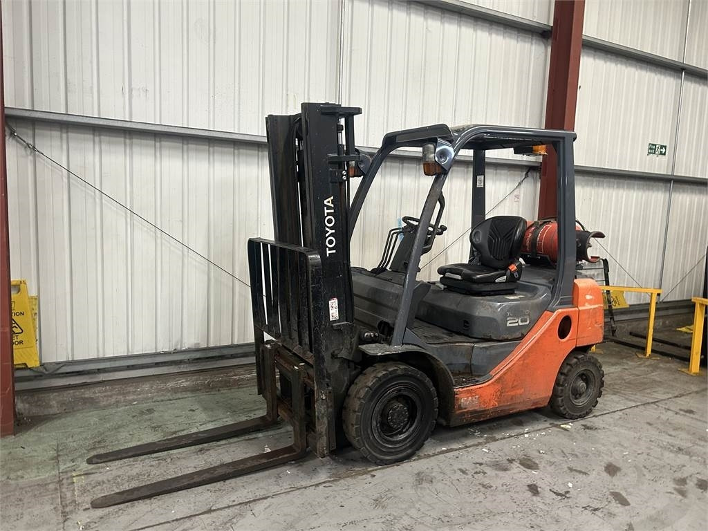 Toyota 02-8FGF20 - Treibgasstapler: das Bild 2 Toyota 02-8FGF20 - Treibgasstapler: das Bild 2