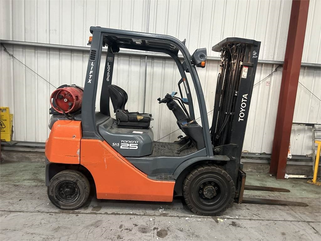 Toyota 02-8FGF20 - Treibgasstapler: das Bild 5 Toyota 02-8FGF20 - Treibgasstapler: das Bild 5