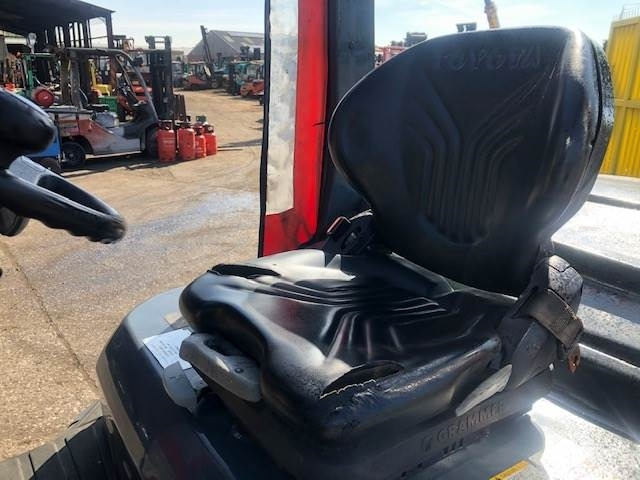 Toyota 40-8FD45N - Dieselstapler: das Bild 3 Toyota 40-8FD45N - Dieselstapler: das Bild 3