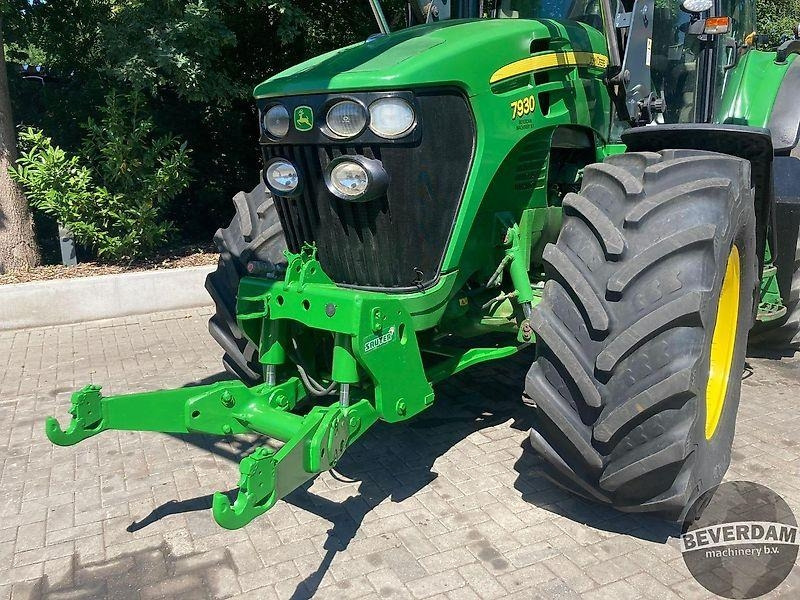 John Deere 7930 - Traktor: das Bild 3 John Deere 7930 - Traktor: das Bild 3