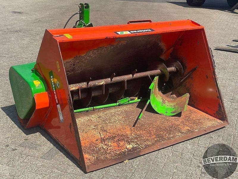 Holaras VDC 900 - Landmaschine: das Bild 1 Holaras VDC 900 - Landmaschine: das Bild 1