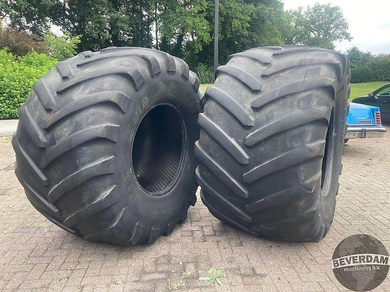 Michelin MEGA BIB 1050/50R32 - Reifen für Landmaschine: das Bild 1 Michelin MEGA BIB 1050/50R32 - Reifen für Landmaschine: das Bild 1