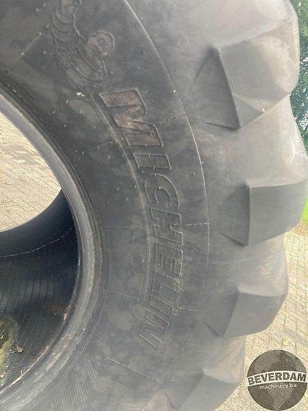 Reifen für Landmaschine Michelin MEGA BIB 1050/50R32: das Bild 7