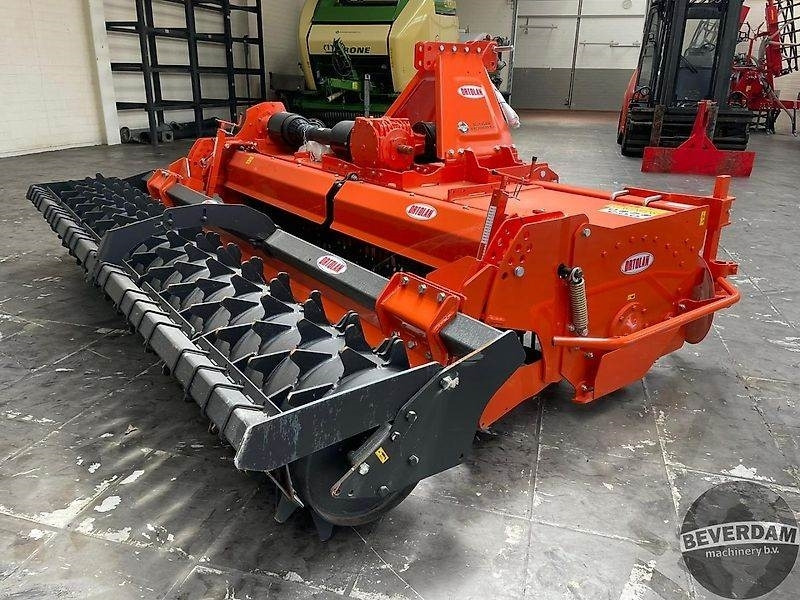 Ortolan Overtopfrees - Technik für Bodenbearbeitung: das Bild 4 Ortolan Overtopfrees - Technik für Bodenbearbeitung: das Bild 4