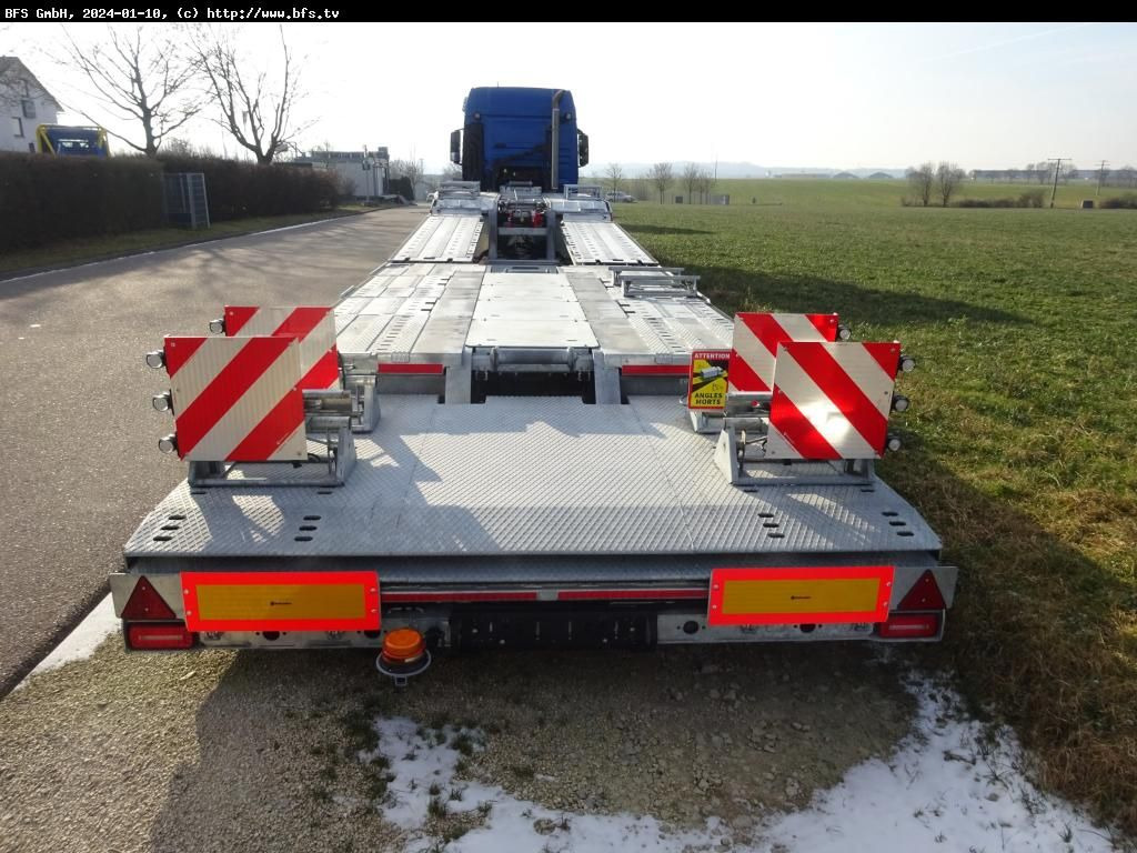 Centaurus ROLFO Sattelauflieger z. LKW Transpor - Autotransporter Auflieger: das Bild 3 Centaurus ROLFO Sattelauflieger z. LKW Transpor - Autotransporter Auflieger: das Bild 3