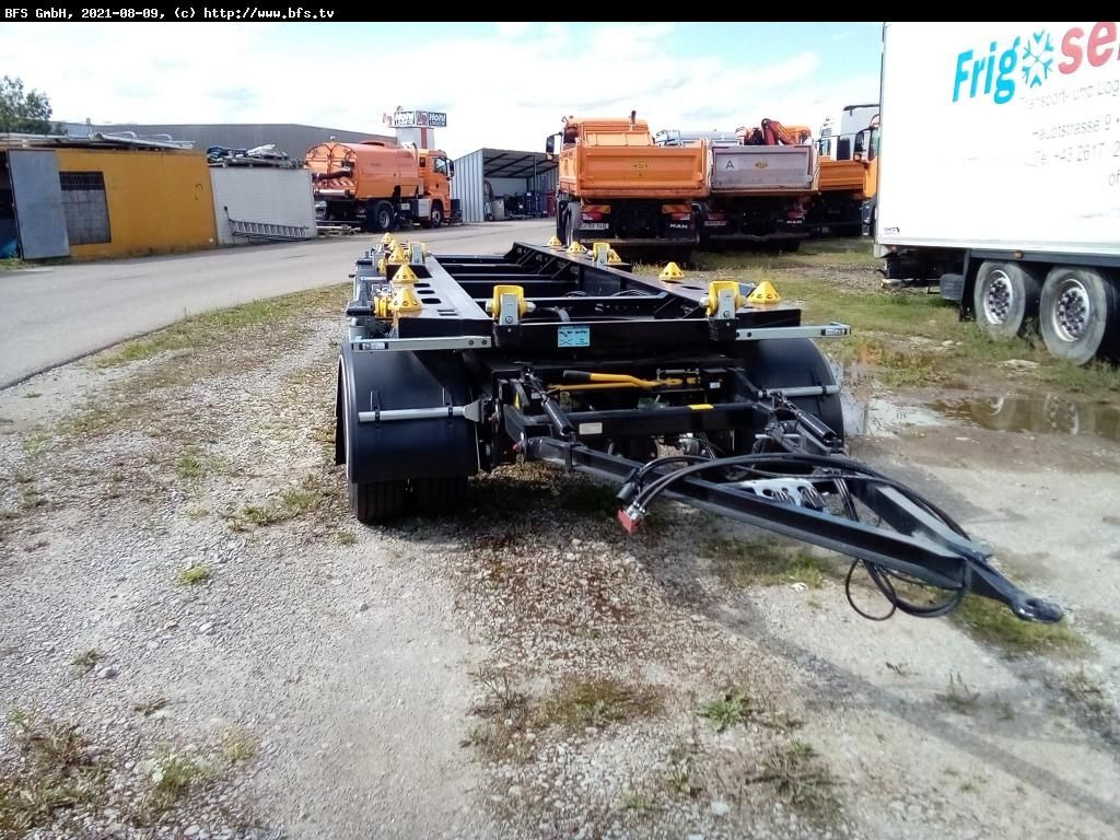 Hüffermann Vario-Carrier HMA 2424 ZB 3-Achs für Absetzmulde - Abrollanhänger/ Absetzanhänger: das Bild 1 Hüffermann Vario-Carrier HMA 2424 ZB 3-Achs für Absetzmulde - Abrollanhänger/ Absetzanhänger: das Bild 1