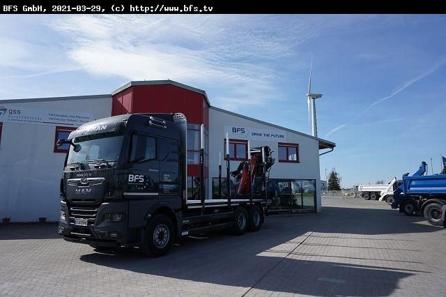 MAN TGX (TG3) 26.510 6x4 BL TG3, Plateau Aufbau - Holztransporter: das Bild 1 MAN TGX (TG3) 26.510 6x4 BL TG3, Plateau Aufbau - Holztransporter: das Bild 1