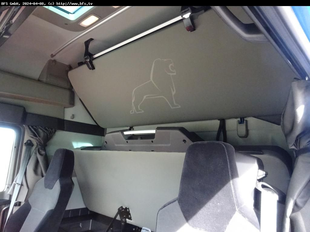 MAN TGX (TG3) 18.520 4x2 BL SA Digitales Spiegelsyst MAN TGX (TG3) 18.520 4x2 BL SA Digitales Spiegelsyst - Sattelzugmaschine: das Bild 3 MAN TGX (TG3) 18.520 4x2 BL SA Digitales Spiegelsyst MAN TGX (TG3) 18.520 4x2 BL SA Digitales Spiegelsyst - Sattelzugmaschine: das Bild 3