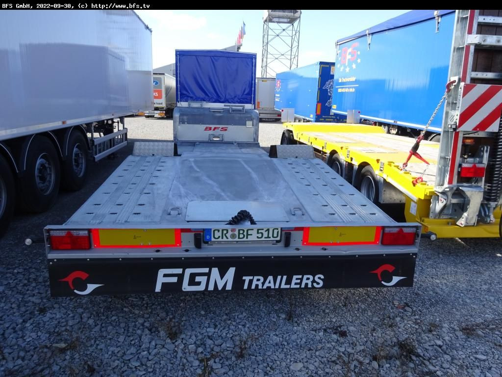 Semi Trailer 19 AF 1-Achs Tieflader Plane Semi Trailer 19 AF 1-Achs Tieflader Plane - Tieflader Auflieger: das Bild 3 Semi Trailer 19 AF 1-Achs Tieflader Plane Semi Trailer 19 AF 1-Achs Tieflader Plane - Tieflader Auflieger: das Bild 3