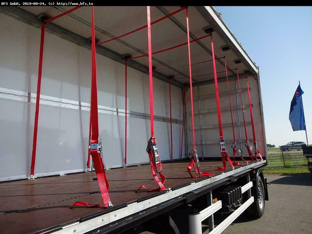 Wingliner Schwenkwand Hydraulisch CODE XL - Koffer Anhänger: das Bild 1 Wingliner Schwenkwand Hydraulisch CODE XL - Koffer Anhänger: das Bild 1