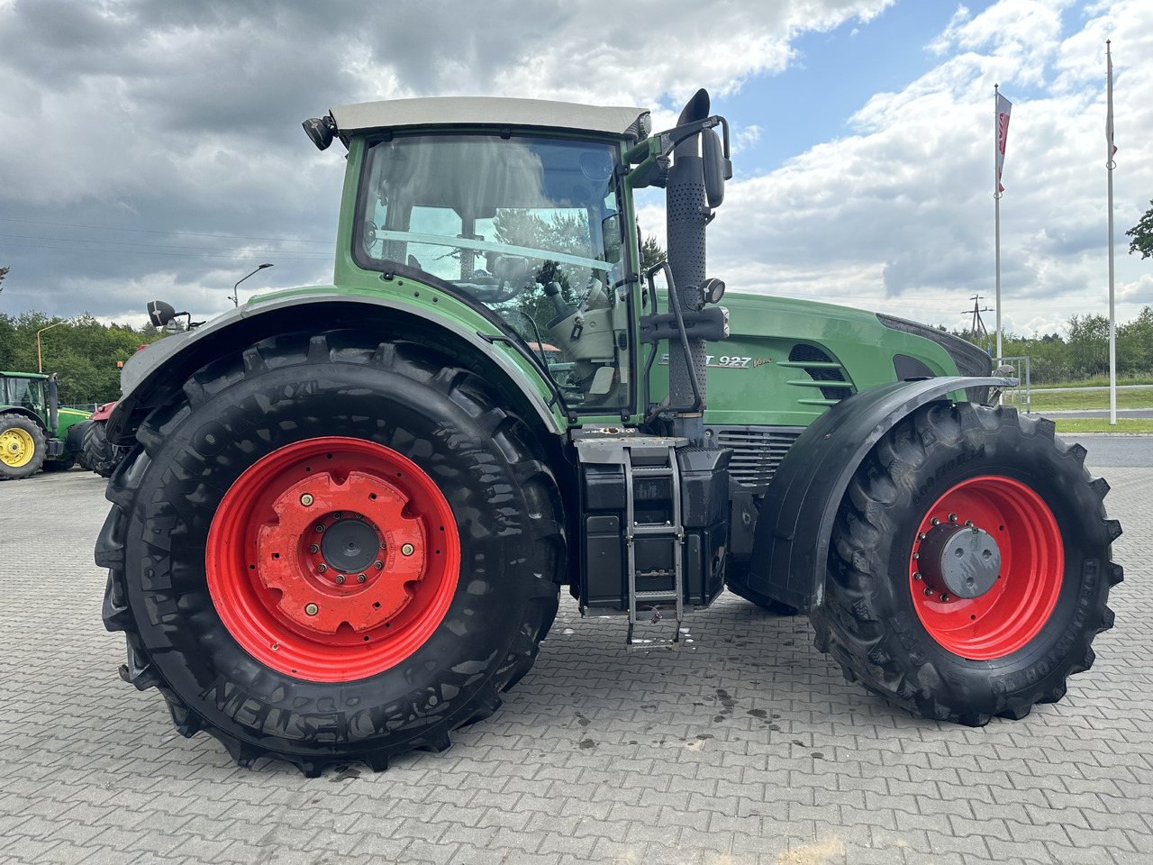 Fendt 927 VARIO PROFI - Traktor: das Bild 4 Fendt 927 VARIO PROFI - Traktor: das Bild 4
