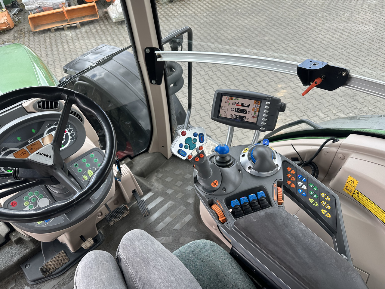 Traktor Fendt 927 VARIO PROFI: das Bild 9