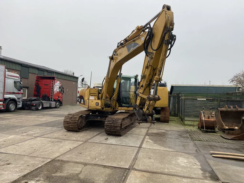 Caterpillar CAT 315C 17136 HOURS - Kettenbagger: das Bild 2 Caterpillar CAT 315C 17136 HOURS - Kettenbagger: das Bild 2