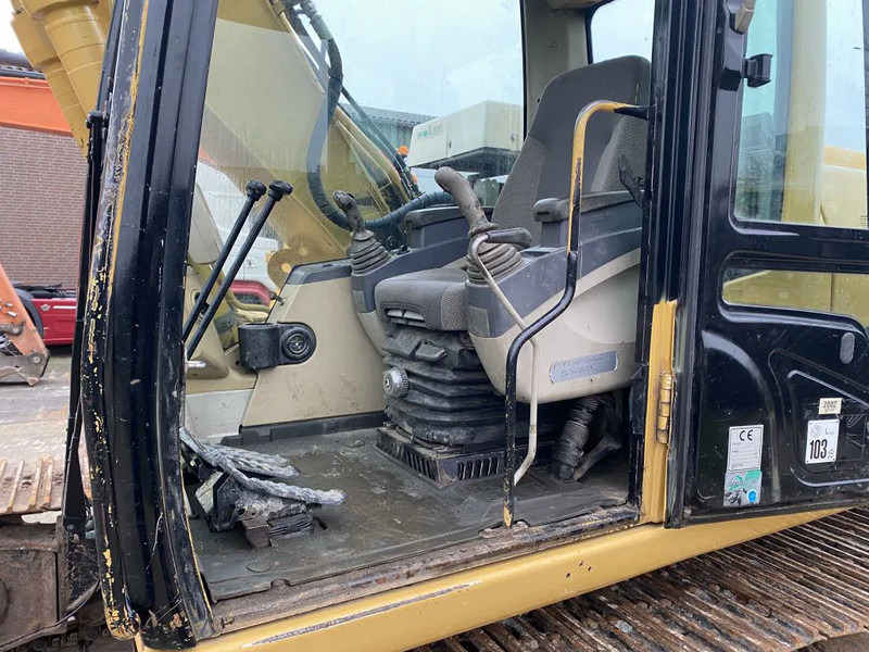 Caterpillar CAT 315C 17136 HOURS - Kettenbagger: das Bild 4 Caterpillar CAT 315C 17136 HOURS - Kettenbagger: das Bild 4