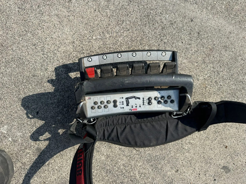 Pritsche LKW, Autokran DAF CF 85.360 8x2 + HIAB 422E8 REMOTE CONTROLE: das Bild 7 Pritsche LKW, Autokran DAF CF 85.360 8x2 + HIAB 422E8 REMOTE CONTROLE: das Bild 7