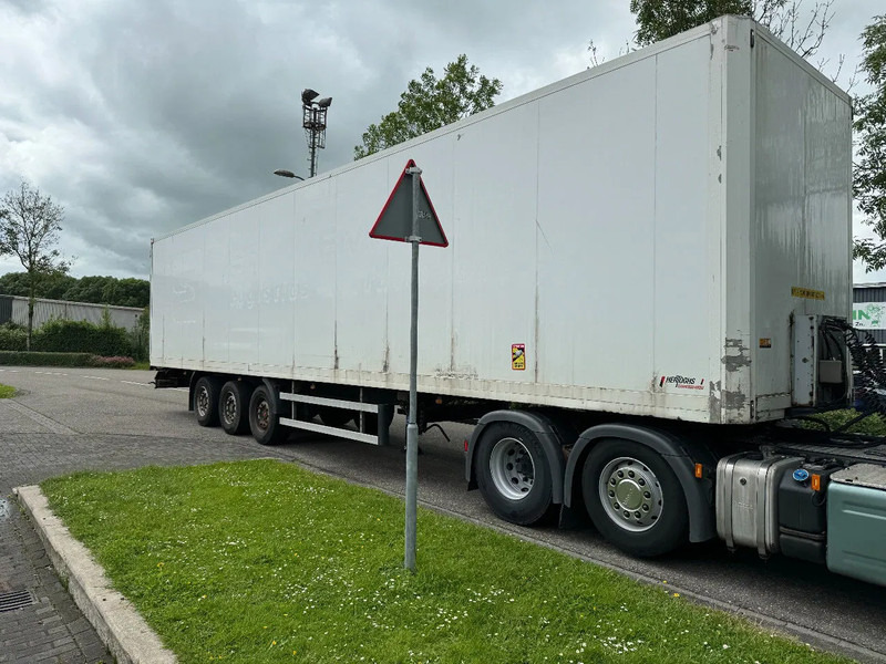 Hertoghs 3 AXLE - SAF AXLES - DISC BRAKES - Koffer Auflieger: das Bild 2 Hertoghs 3 AXLE - SAF AXLES - DISC BRAKES - Koffer Auflieger: das Bild 2